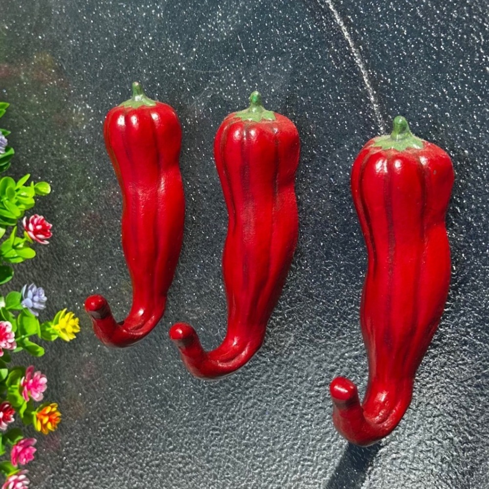 Set of 3 Red Chili Pepper Wall Hooks Cast Metal Southwestern Kitchen Decor Chile